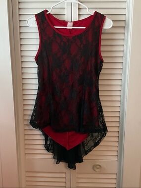 Sleeveless Red Underlay Black Lace Overlay with Asymmetric Hem